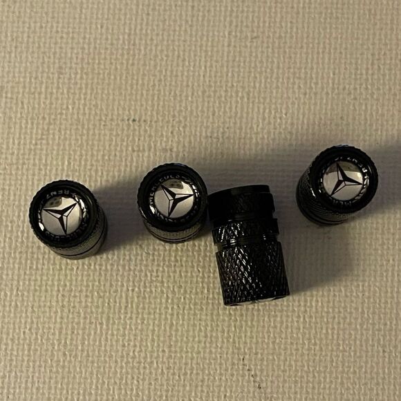 Mercedes Benz valve Stem caps in black set of 4 NWT - Picture 1 of 6